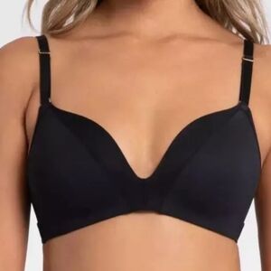 All.You. LIVELY Women's All Day Deep V No Wire Bra